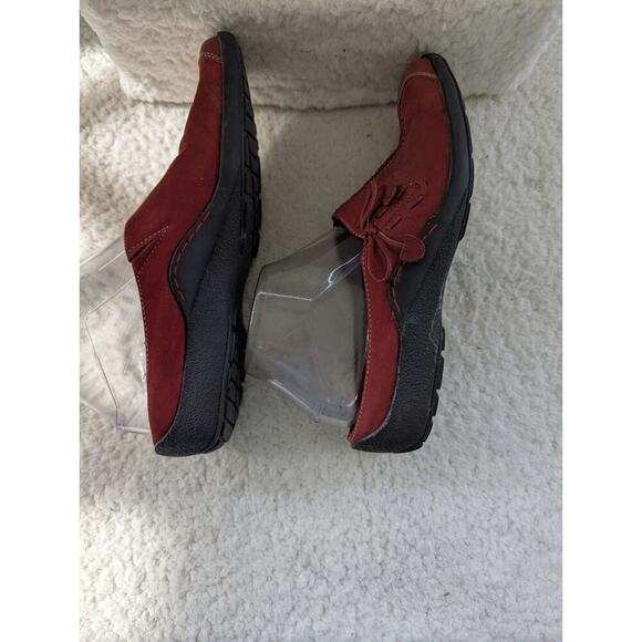 Naturalizer Detail Red Slip On Leather Suede Mules Loafers Comfort Shoes sz 8 - Picture 4 of 8